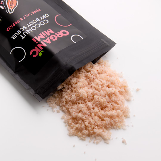 ORGANIC MIMI sausas kūno šveitiklis kokosinis Rožinė druska ir papaja, 150 g