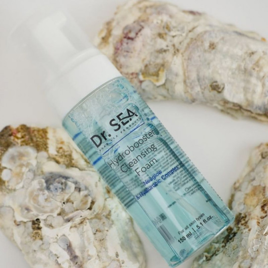 Dr. Sea cleansing foam with hyaluronic complex Hydrobooster Neoglow, 150 ml
