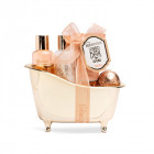 IDC INSTITUTE vonios rinkinys Orange & Cinnamon 4 pozicijos: 100 ml dušo gelis, 100 ml kūno losjonas, 80 ml rankų losjonas, 40 g