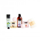 IDC INSTITUTE rinkinys Natural Oil, 7 poz. : 200 ml dušo gelis, 130 g muilas, 4x4 vonios konfeti, 110 ml losjonas, 2x80 g vonios